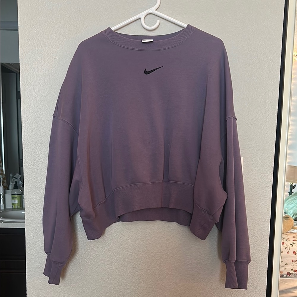 Nike Women's Lavender Sweatshirt